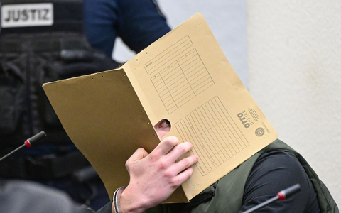 Die Staatsanwaltschaft glaubt, dass auch zahlreiche weitere Verdächtige systematisch Erwachsene in die Sex-Falle gelockt haben, um sie auszurauben. - Foto: Bernd Weißbrod/dpa