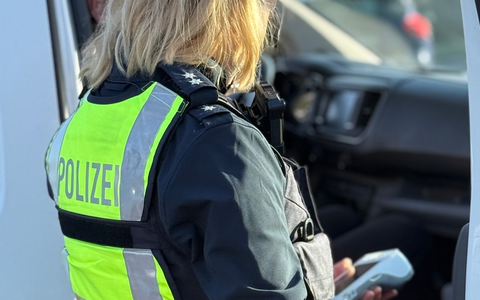 POL-SU: Länderübergreifende ROADPOL-Kontrollen - Polizei im Rhein-Sieg-Kreis beteiligt sich an Aktionswoche Seatbelt - Foto: presseportal.de