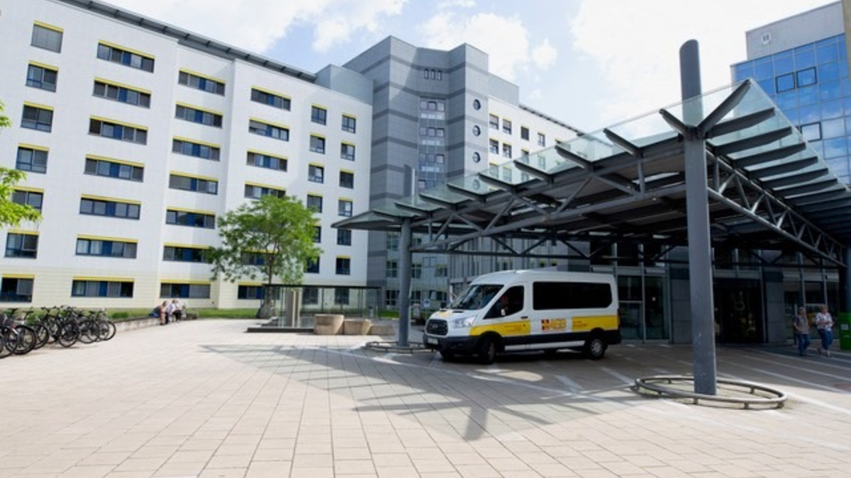 Asklepios Großhandelsgesellschaft beliefert erstmals das RHÖN-Klinikum Frankfurt (Oder) - Foto: presseportal.de