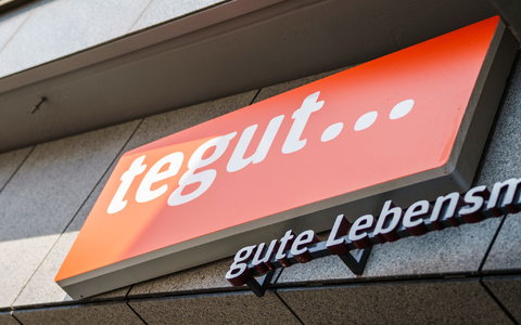 Die Marke Tegut wird verschwinden. - Foto: Andreas Arnold/dpa