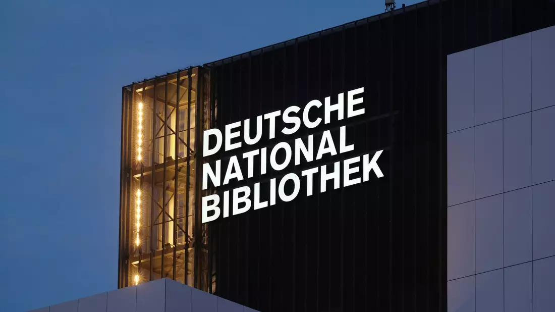 Die Deutsche Nationalbibliothek in Leipzig sollte einen fünften Erweiterungsbau bekommen (Archivbild). - Bild: Sebastian Willnow/dpa