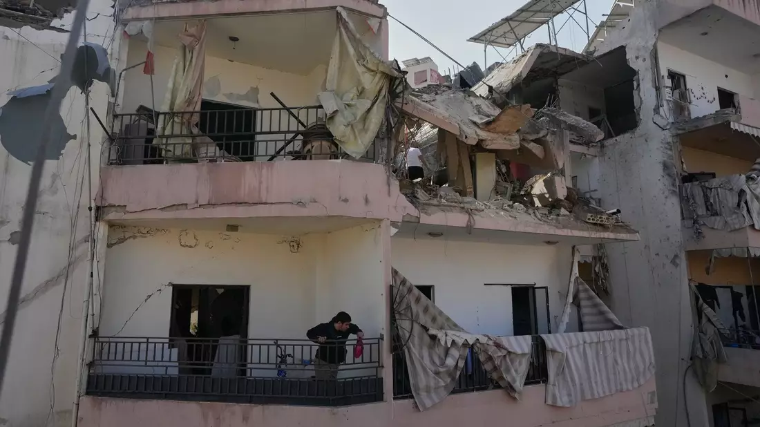 Die Zerstörungen im Libanon sind erheblich. - Bild: Mohammed Zaatari/AP/dpa