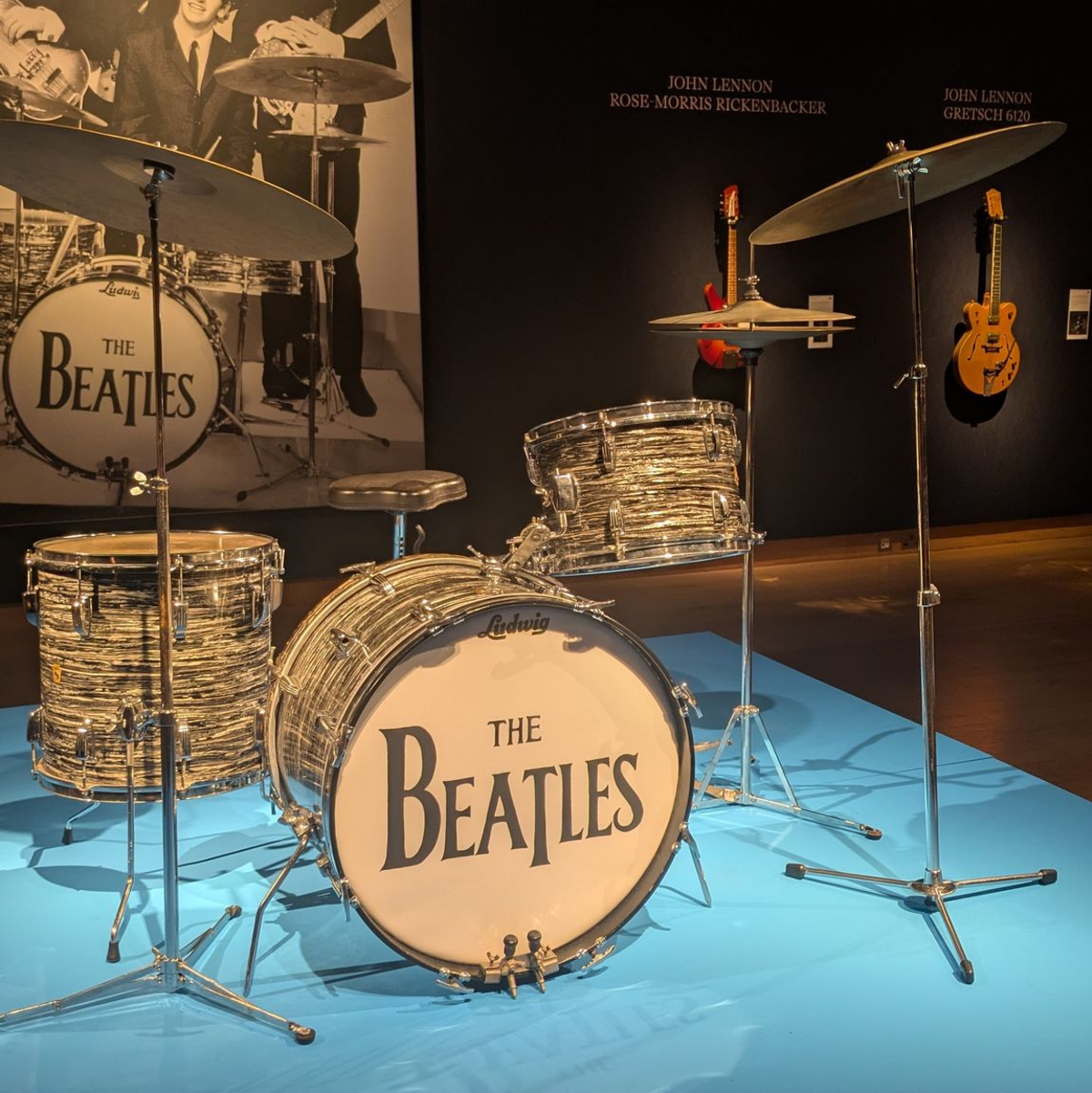 Auch historische Objekte der Beatles waren bei der Versteigerung des Auktionshauses Christie's in New York sehr begehrt. - Foto: Philip Dethlefs/dpa