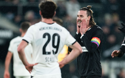 St. Pauli hat im direkten Abstiegsduell in Mönchengladbach das Nachsehen - Foto: Marius Becker/dpa