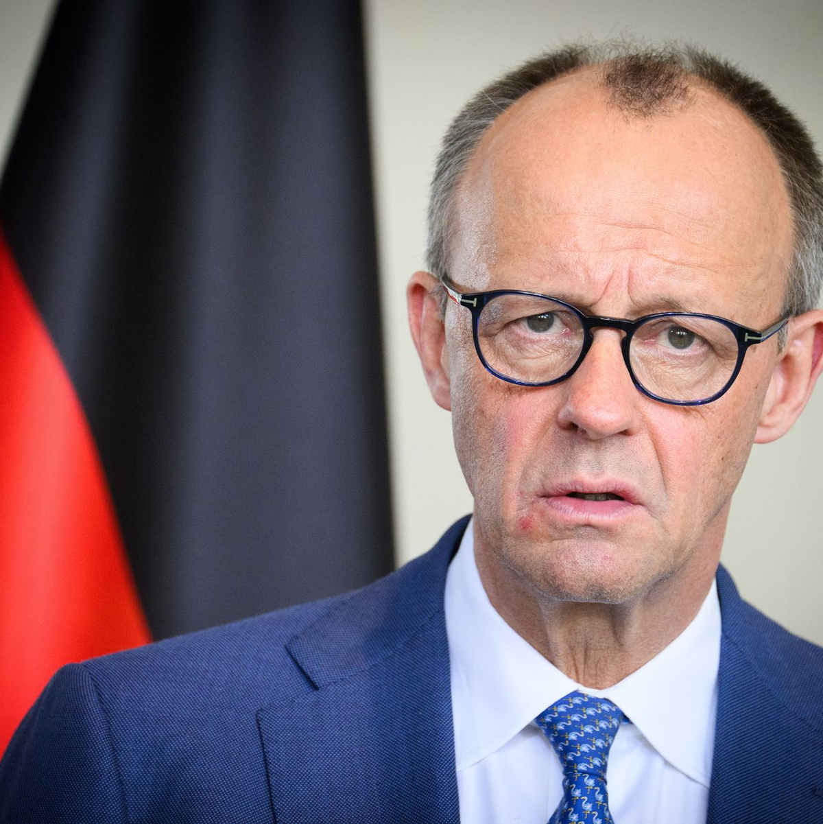 Kanzler Merz will russischen Kämpfern möglichste die Einreise in die EU verbieten. (Archivbild) - Foto: Bernd von Jutrczenka/dpa