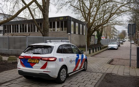 Die Niederlande reagieren empört auf den Anschlag auf eine jüdische Schule in Amsterdam. - Foto: Michel Van Bergen/ANP/dpa