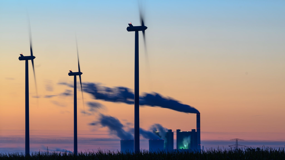 Der Rückgang klimaschädlicher Emissionen hat sich laut Umweltbundesamt verlangsamt. - Foto: Hendrik Schmidt/dpa