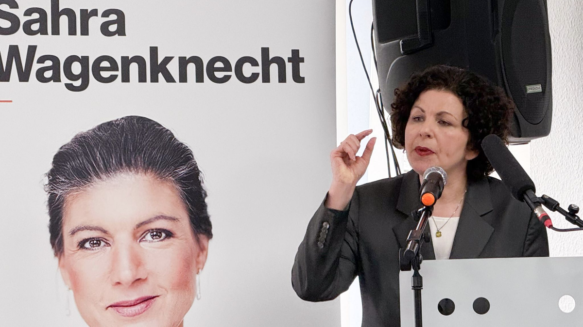 Zur Absenkung der hohen Sprit- und Energiepreise fordert die BSW-Bundesvorsitzende Amira Mohamed Ali die Rückkehr zu russischem Öl und Gas. - Foto: Iris Leithold/dpa-Zentralbild/dpa