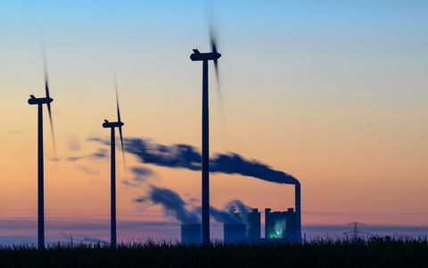 Der Rückgang klimaschädlicher Emissionen hat sich laut Umweltbundesamt verlangsamt. - Foto: Hendrik Schmidt/dpa Der Rückgang klimaschädlicher Emissionen hat sich laut Umweltbundesamt verlangsamt. - Foto: Hendrik Schmidt/dpa