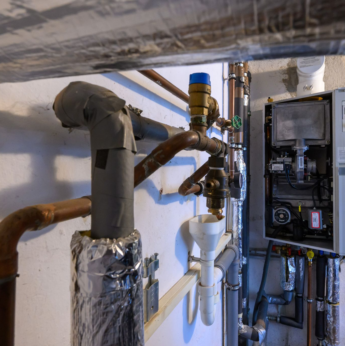 Rolle rückwärts im Heizungskeller? - Foto: Hendrik Schmidt/dpa