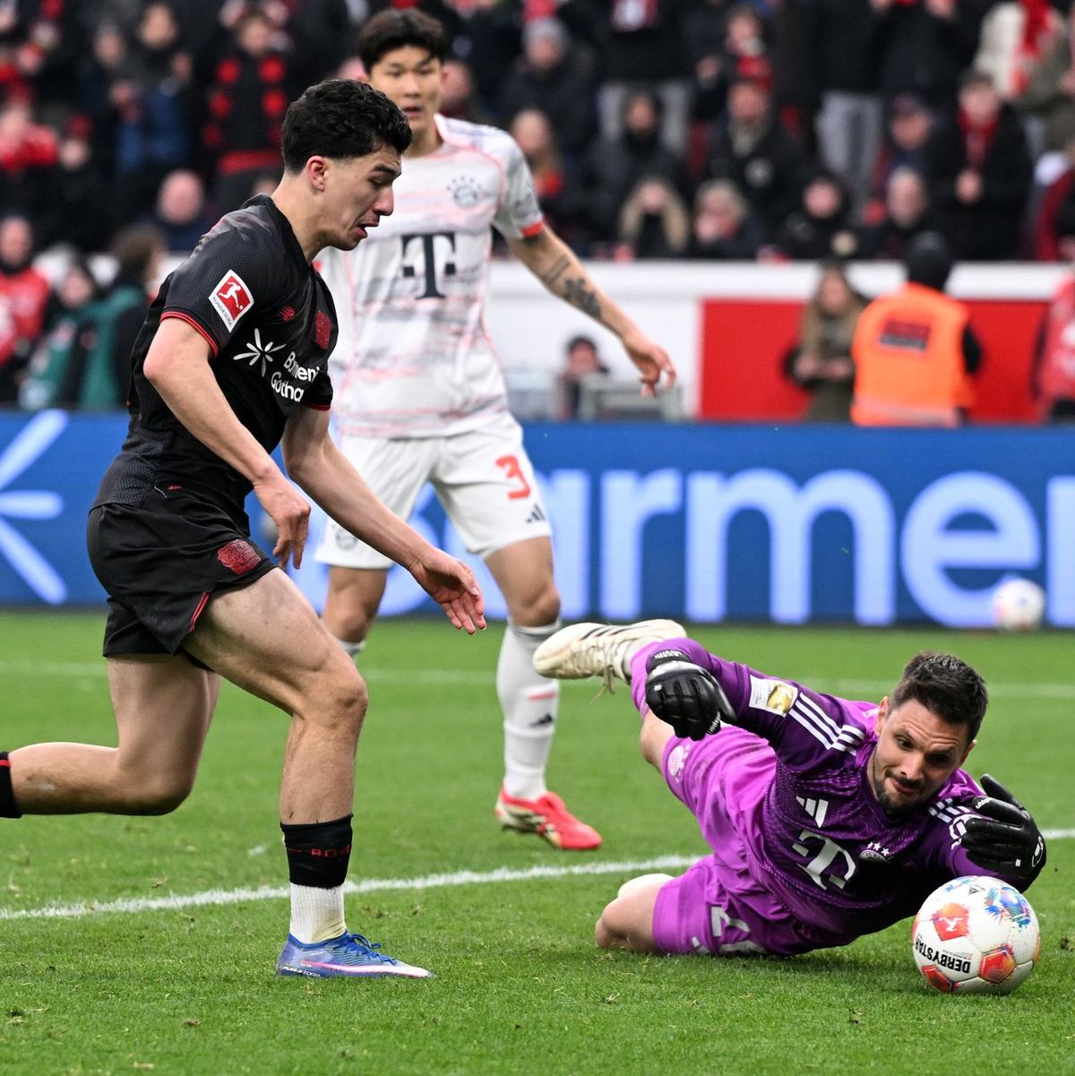 Gab ein starkes Comeback: Bayern-Torwart Sven Ulreich. - Foto: Federico Gambarini/dpa
