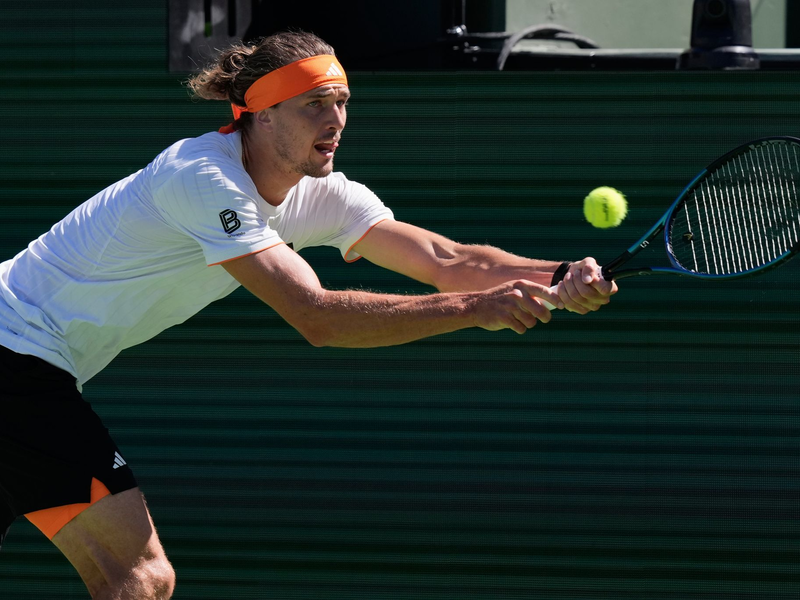Streckte sich vergeblich: Alexander Zverev. - Foto: Mark J. Terrill/AP/dpa