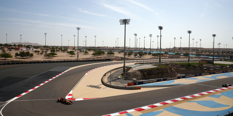 Auf dem Bahrain International Circuit wird 2026 nicht gefahren. (Archivbild) - Foto: Bradley Collyer/PA Wire/dpa