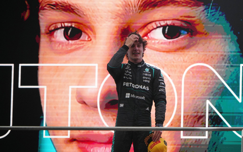 Kimi Antonelli rast in China zu seinem ersten Grand-Prix-Erfolg in der Formel 1. - Foto: Andy Wong/AP/dpa