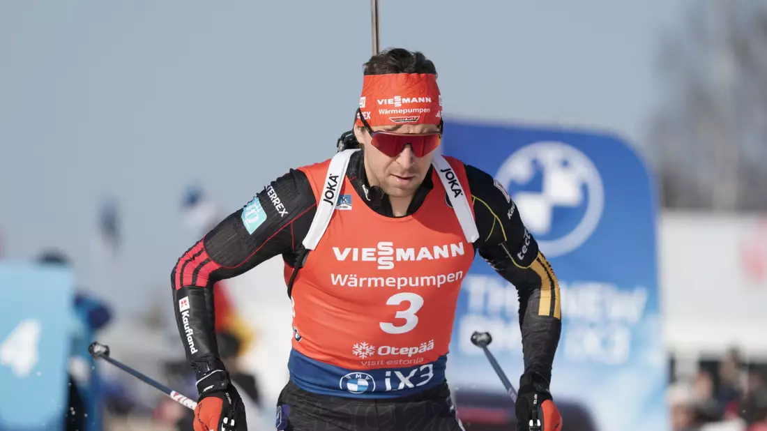Philipp Nawrath auf der Strecke.  - Bild: Roman Koksarov/AP/dpa