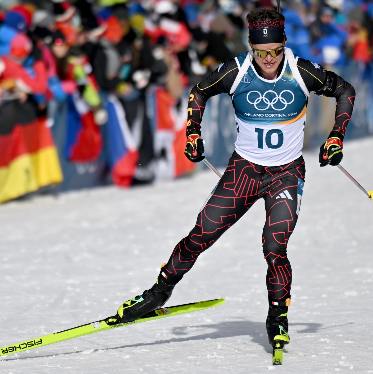 Hatte am Schießstand heftig zu kämpfen: Philipp Horn - Foto: Hendrik Schmidt/dpa