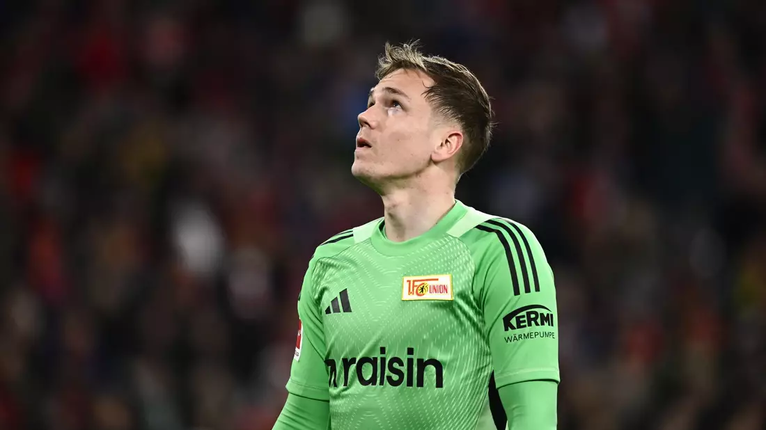 Erlebte seine Bundesliga-Premiere: Union-Torwart Matheo Raab. - Bild: Silas Stein/dpa