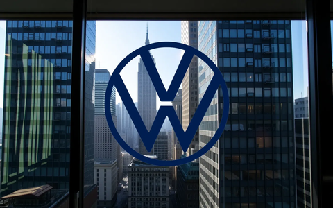 Volkswagen's Chinese Resurgence Amid European Restructuring Challenges - Foto: über boerse-global.de