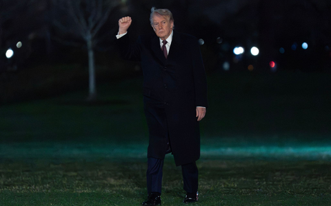 Trump will, dass die Straße von Hormus wieder sicher befahrbar wird.  - Foto: Jose Luis Magana/AP/dpa