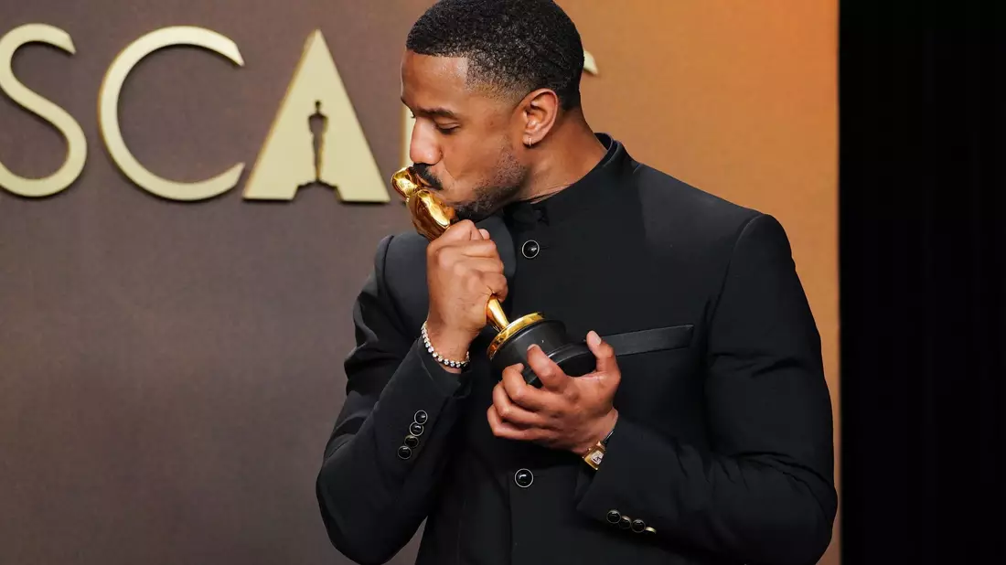 Michael B. Jordan wurde als bester Hauptdarsteller ausgezeichnet. - Bild: Jordan Strauss/Invision/AP/dpa