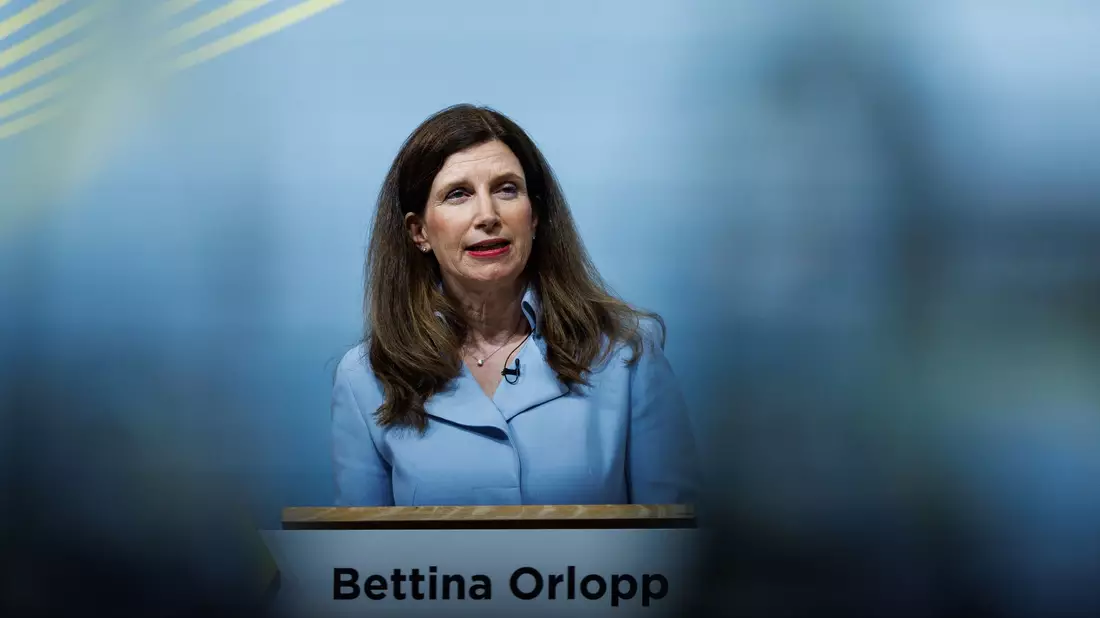 Commerzbank-Chefin Bettina Orlopp betont immer wieder die Eigenständigkeit ihres Hauses (Archivbild). - Bild: Hannes P Albert/dpa