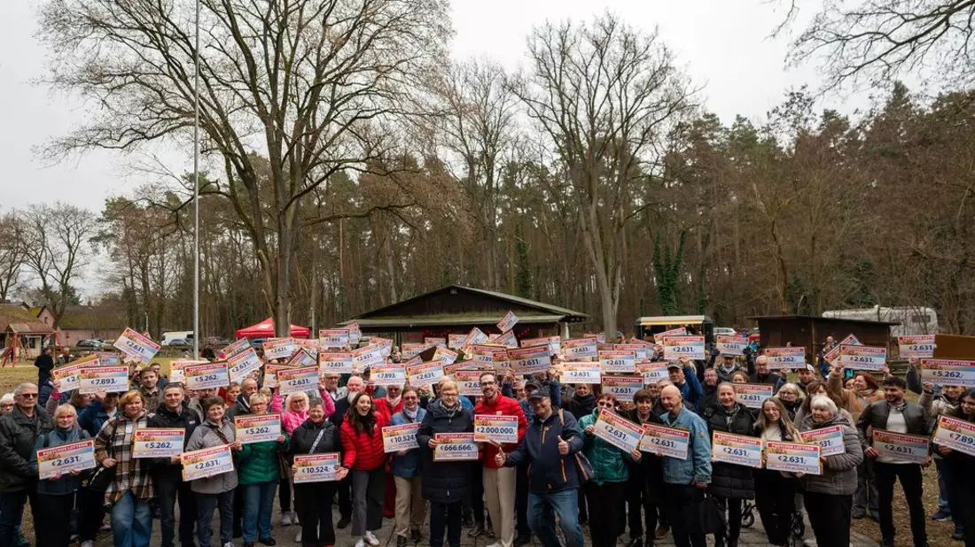 Riesengewinne in Sachsen-Anhalt: Postcode Lotterie verteilt zwei Millionen Euro in den Landkreisen Börde & Stendal - Bild: presseportal.de