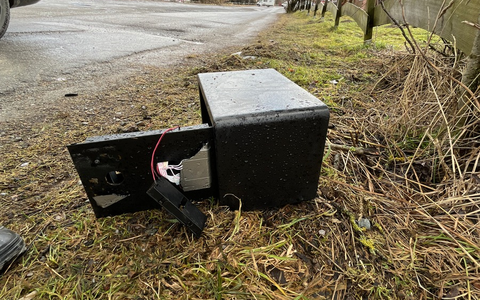 POL-KB: Willingen - Würfeltresor aufgefunden, Polizei sucht Eigentümer - Foto: presseportal.de