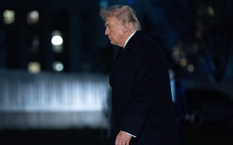 Fliegt er nach China oder nicht? US-Präsident Donald Trump. - Foto: Jose Luis Magana/AP/dpa