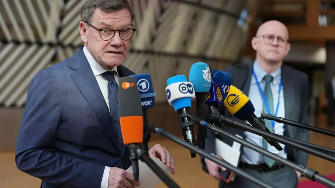Erwartet Gespräche in der EVP: Außenminister Johann Wadephul. - Bild: Virginia Mayo/AP/dpa