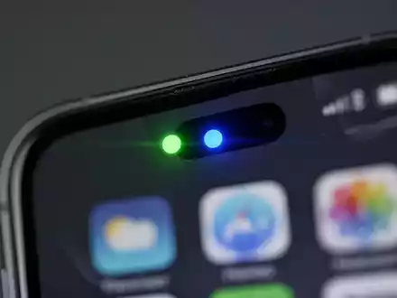 Android 16: Blauer Punkt warnt jetzt vor Live-Standortzugriff - Foto: über boerse-global.de