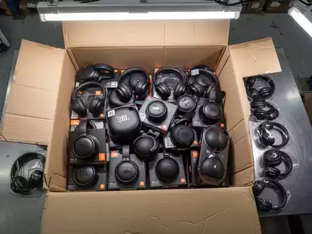 Zoll beschlagnahmt massenhaft JBL-Produkte aus China - Foto: über boerse-global.de