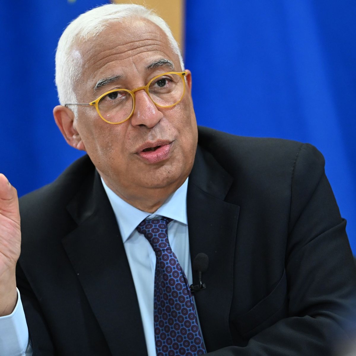 Die EU muss die Ukraine weiterhin mit allen Mitteln unterstützen, fordert EU-Ratspräsident António Costa im Interview. - Foto: Markus Lenhardt/dpa-ENR Pool/dpa