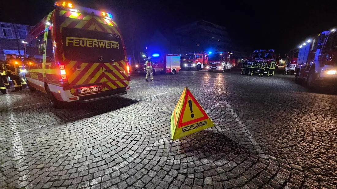 FW-ROW: Gasalarm in der Rotenburger Innenstadt - mehrere Personen betroffen - Bild: presseportal.de