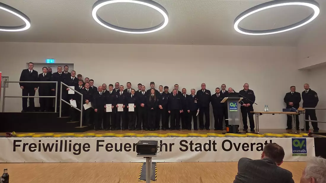 FW Overath: Wehrversammlung der Freiwilligen Feuerwehr der Stadt Overath - Bild: presseportal.de