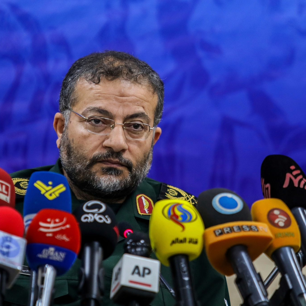 Die iranischen Basidsch-Kräfte unter der Führung von Gholamresa Soleimani spielen eine zentrale Rolle bei der Unterdrückung von Protesten im Land. (Archivbild) - Foto: Ebrahim Noroozi/AP/dpa