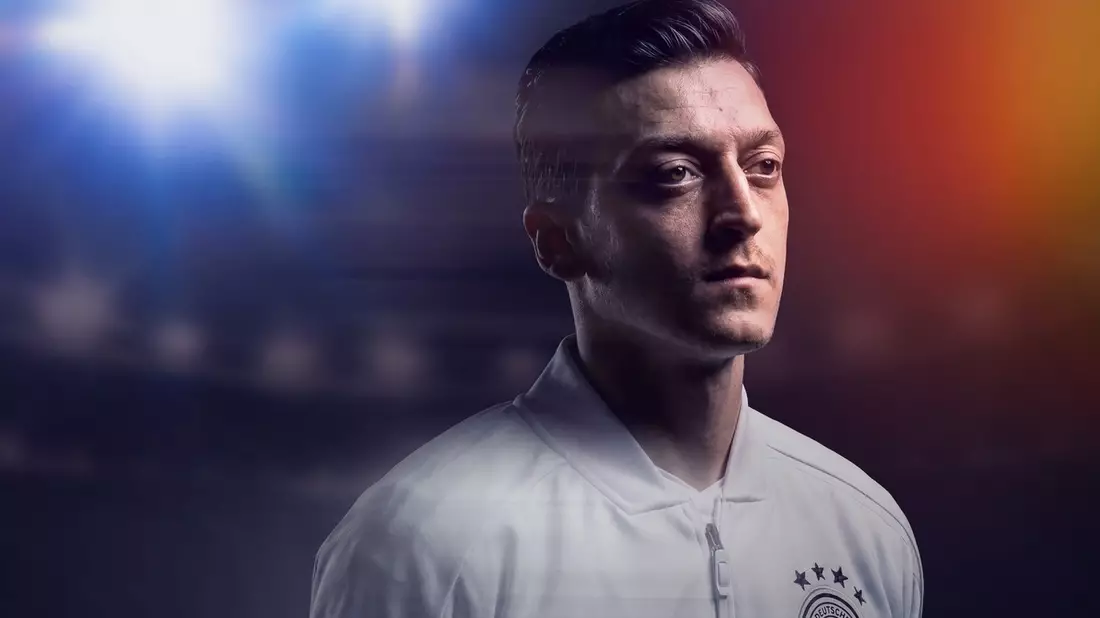 Mesut Özil – zu Gast bei Freunden: Dreiteilige Doku-Serie im ZDF - Bild: presseportal.de