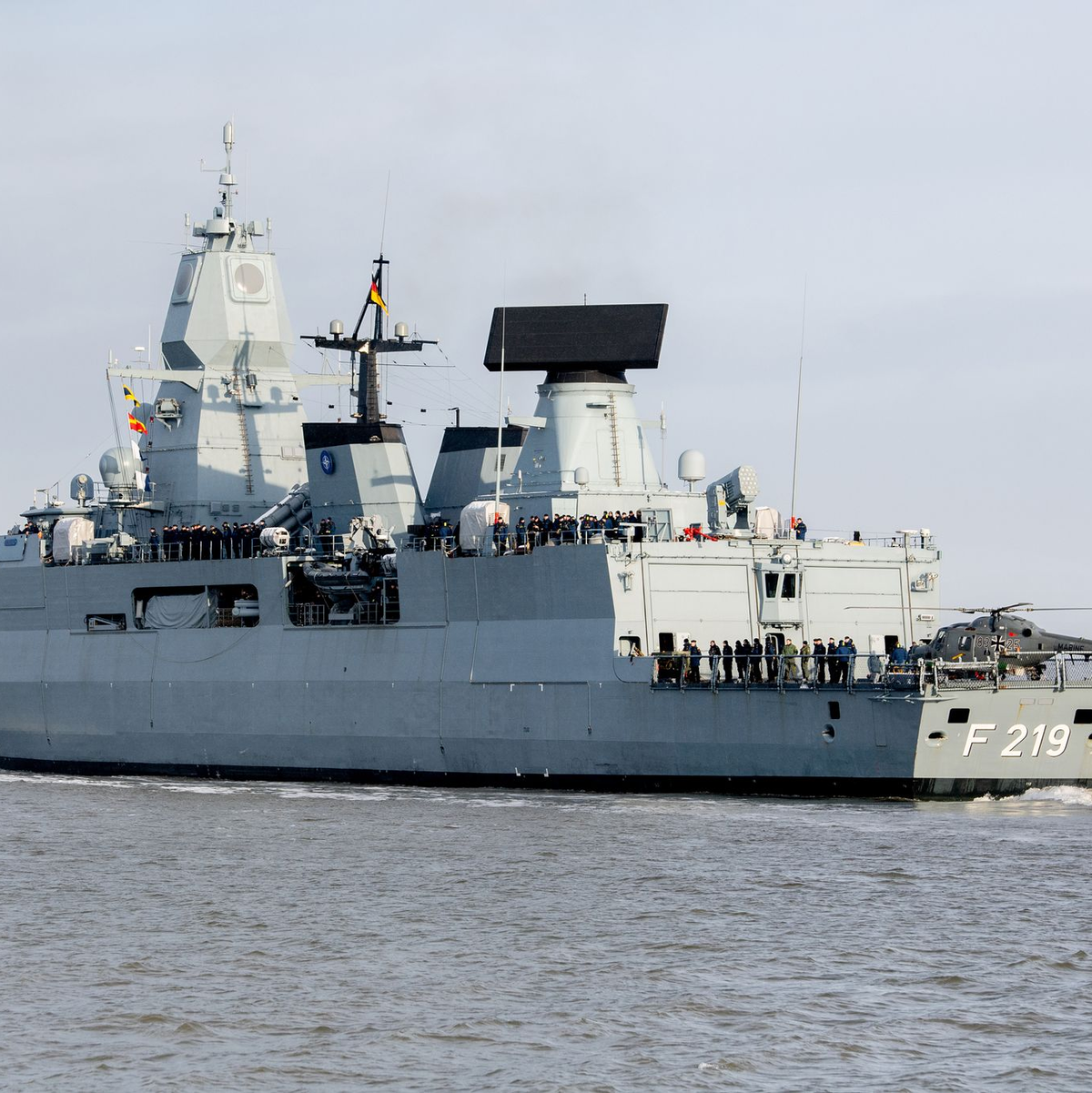 Die Bundeswehr verfügt über drei Fregatten der «Sachsen»-Klasse. - Foto: Hauke-Christian Dittrich/dpa