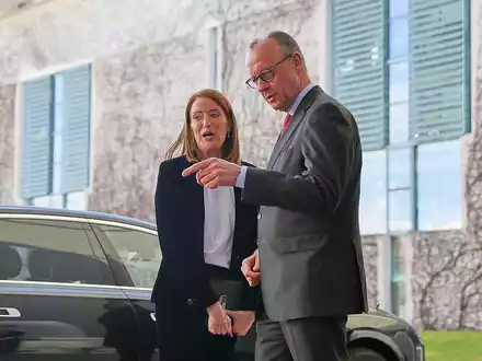 Roberta Metsola und Friedrich Merz am 17.03.2026 - Foto: via dts Nachrichtenagentur