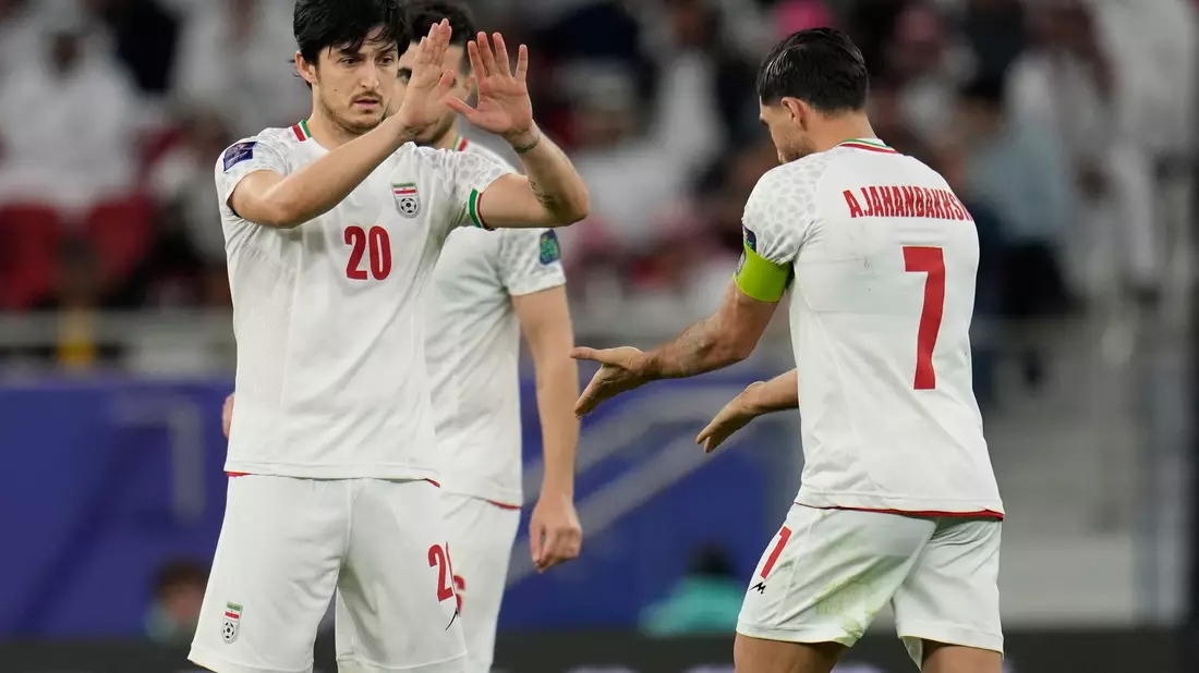 Der Iran würde seine Spiele bei der WM lieber in Mexiko austragen. (Archivbild) - Bild: Aijaz Rahi/AP/dpa