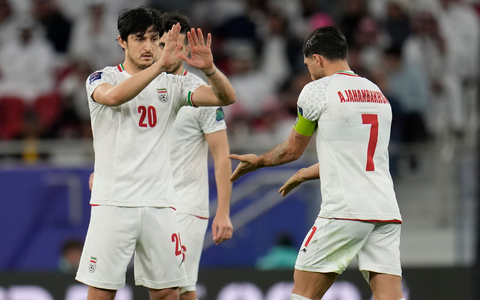 Der Iran würde seine Spiele bei der WM lieber in Mexiko austragen. (Archivbild) - Foto: Aijaz Rahi/AP/dpa