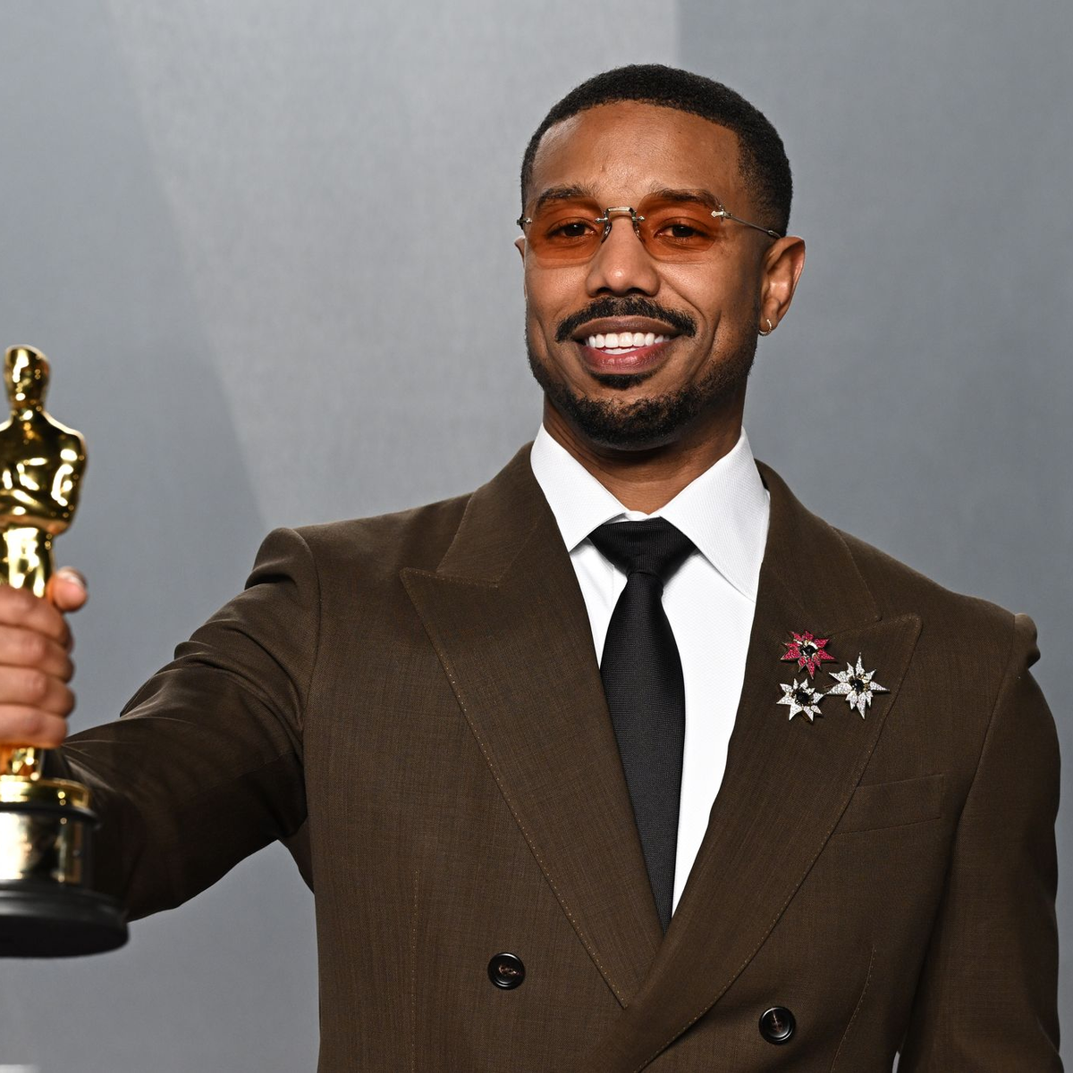 Oscar-Preisträger Michael B. Jordan freute sich mit Anker-Bart. (Archivbild) - Foto: Doug Peters/PA Wire/dpa