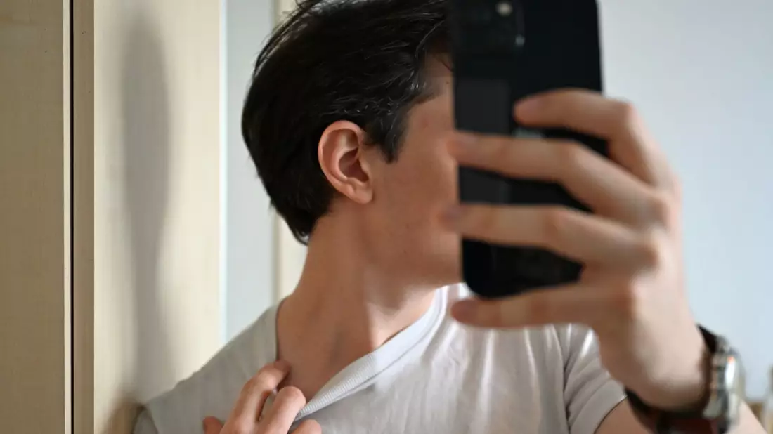 Die Ersteller von Thirst Traps sehnen sich teils nach Aufmerksamkeit. (Symbolbild) - Bild: Elisa Schu/dpa