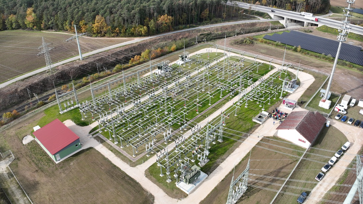 N-ERGIE Netz GmbH erteilt Zuschlag: MaxSolar baut netzdienlichen Großbatteriespeicher - Foto: presseportal.de