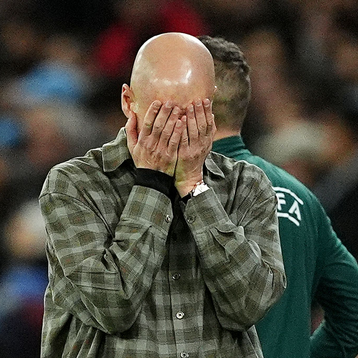 Manchester Citys Trainer Pep Guardiola war nach dem Aus in der Champions League gegen Real Madrid enttäuscht. - Foto: Martin Rickett/PA Wire/dpa