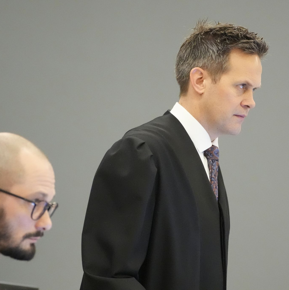 Staatsanwalt Sturla Henriksbø will Marius Borg Høiby hinter Gitter sehen.  (Archivbild) - Foto: Ole Berg-Rusten/NTB/dpa