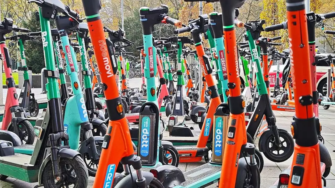 E-Scooter (Archiv) - Bild: via dts Nachrichtenagentur