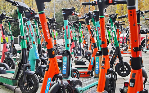 E-Scooter (Archiv) - Foto: via dts Nachrichtenagentur