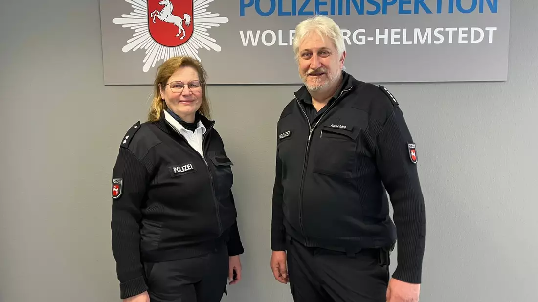 POL-WOB: Nach mehr als 44 Jahren: Kontaktbeamtin Ellen Schulze in den Ruhestand verabschiedet - Bild: presseportal.de