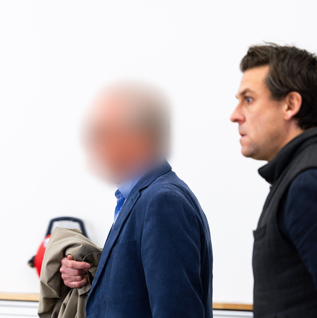 Der ehemalige Bundestagsabgeordnete Hartmut Ebbing wurde zu einer Gefängnisstrafe verurteilt. (Archivbild) - Foto: Michael Matthey/dpa