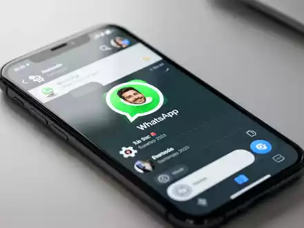 WhatsApp: Meta startet große iOS-Update-Welle mit Profil-Fokus - Foto: über boerse-global.de